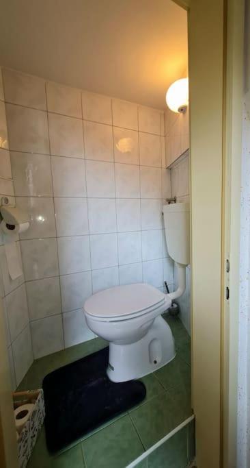 Apartma Juli Zirovnica Luaran gambar